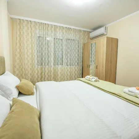 Apartman Centar 2 Podgorica Exterior photo